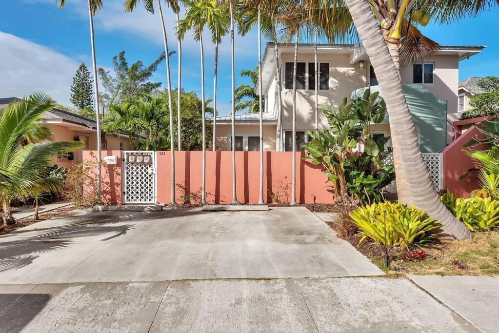 Charming Studio W Pool One Mile To Beach Pets Welcome Лейк-Уорт Экстерьер фото